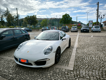 Porsche 991 black edition