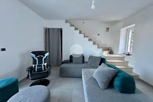 CASA INDIPENDENTE A CASTAGNOLE MONFERRATO