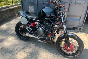 KAWASAKI VERSYS 650 - Cafe Racer UNICA