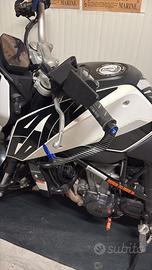 Ktm 690 duke anno 2017 (permuta ducati scrambler)