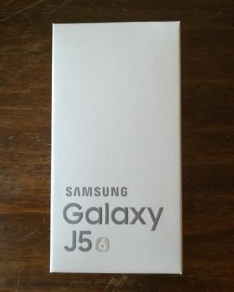 Smartphone Samsung J5