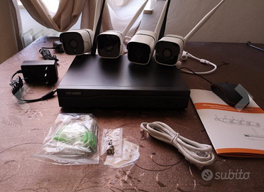 Kit videosorveglianza telecamere wifi e cablata