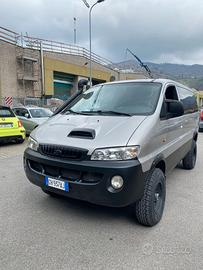 Hyundai starex 4x4 h1 7 posti