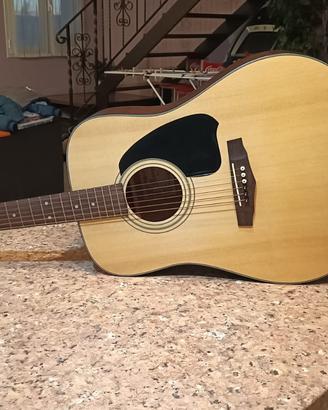 Chitarra Ibanez V75 + custodia + accordatore