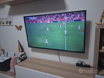 TV AKAI