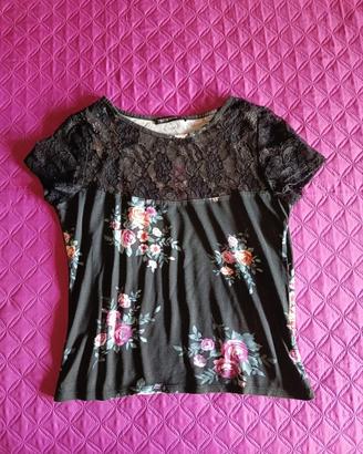 Maglietta con pizzo e motivo floreale 