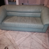 Divano tre posti pelle verde acqua