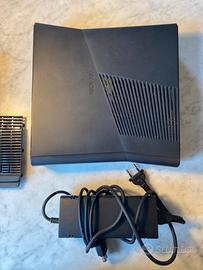 Xbox 360 Slim 250GB (non funzionante)