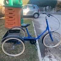 Bicicletta tre ruote
