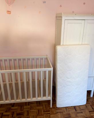 Lettino con materasso + Armadio bambini - IKEA