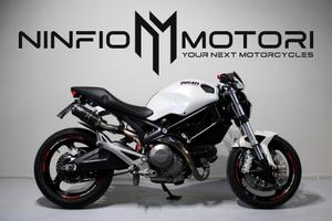 Ducati Monster 696 - 2009