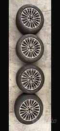 Cerchi Audi con gomme termiche praticamente nuove