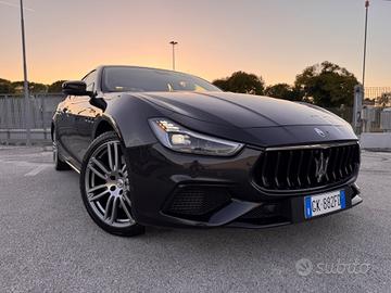 Maserati Ghibli V6 Modena