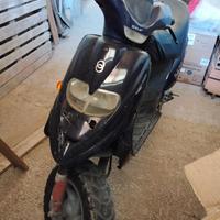 Gilera scooter