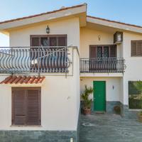 Pressi Via Altofonte Villa indipendente 305 mq