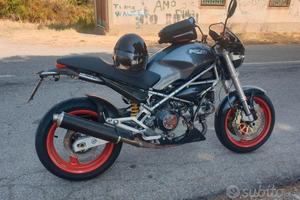 Ducati Monster 1000s carbonio 11.500 km