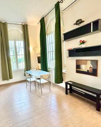 Monolocale con posto auto