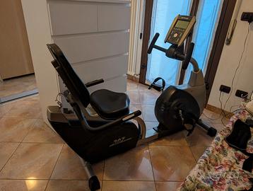 Cyclette reclinata professionale pari al nuovo