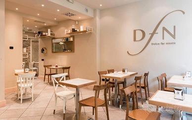 arredamento bar interno - sedie e tavoli