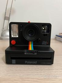 Polaroid One Step+