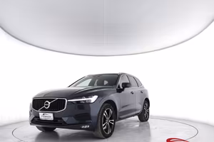 VOLVO XC60 B4 (d) AWD Geartronic Momentum Pro -