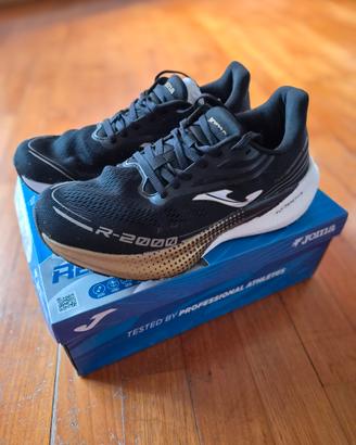 Joma R-2000