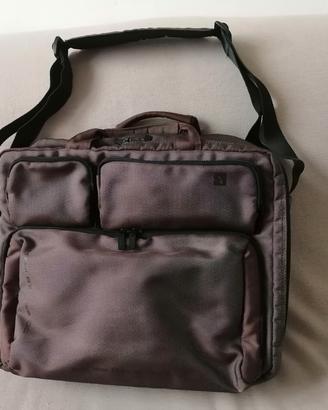 Borsa TUCANO per laptop 15.6" e MacBook Pro 16"