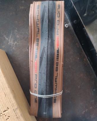 Tubeless Schwalbe Pro One da 25
