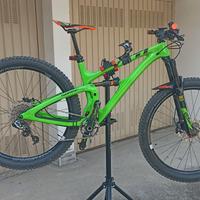 MTB full carbon yeti 