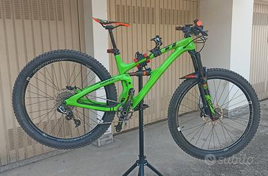 MTB full carbon yeti 