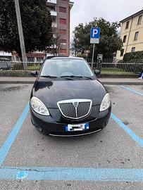 Lancia Ypsilon 2012