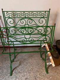 letto in ferro battuto antico