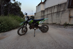 Mini cross atomic 50