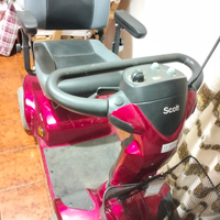 Scooter elettrico per disabili o anziani
