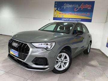 AUDI Q3 35 TDI quattro S tronic Business
