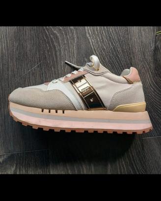scarpe Blauer donna mai usate