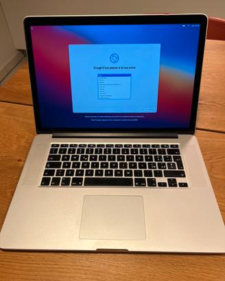 Macbook Pro 15” Retina i7 RAM 16 GB 256 GB SSD