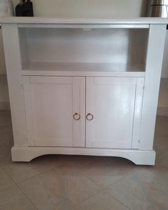 mobile bianco