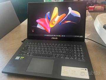 ASUS VIVO BOOK 15 Modello F571G