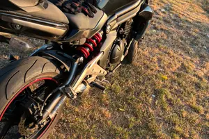 Kawasaki er 6n