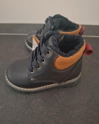 Scarpe Chicco bimbo n 22