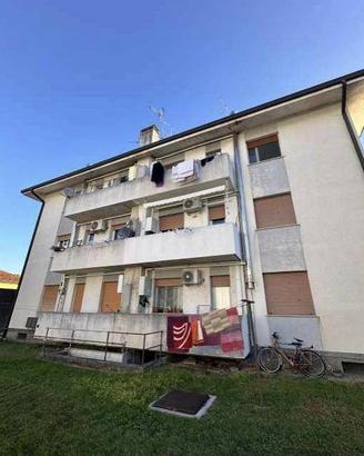 Immobile in asta di 105 m² con 3 locali a Pordenon