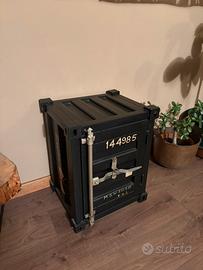 Mobiletto stile container