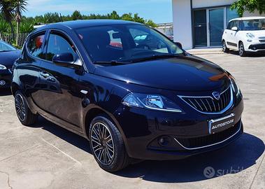 Lancia Ypsilon 1.0 FireFly 5 p. Hybrid Gold