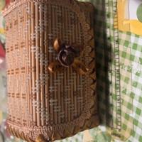 Piccola scatolina vintage