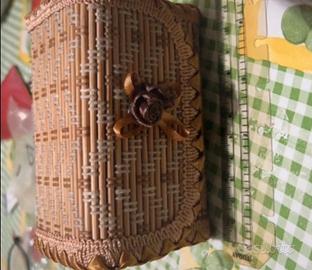 Piccola scatolina vintage