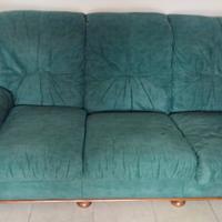 divano verde tre posti