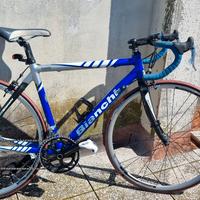 Bici da corsa Bianchi versione via nirone
