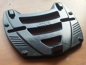 Piastra aggancio bauletto Givi M3 monokey. 