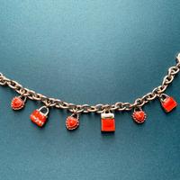 Bracciale con ciondoli